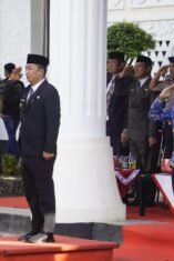Hikmad! Pj Sekda Bone Pimpin Upacara Harkitnas 2025 di Halaman Kantor Bupati