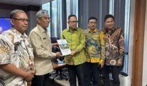 Dorong 6 Rencana Strategis, Wabup Bone Bawa Wisata Tanjung Pallette ke Kemenparekraf 20 Dorong 6 Rencana Strategis, Wabup Bone Bawa Wisata Tanjung Pallette ke Kemenparekraf