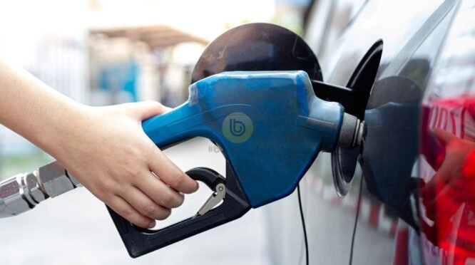 Turun! Ini Daftar Harga BBM Pertamina Terbaru di Seluruh Indonesia per 1 Juni 2025 3 Turun! Ini Daftar Harga BBM Pertamina Terbaru di Seluruh Indonesia per 1 Juni 2025