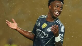 Vinicius Jr Bersinar! Real Madrid vs FC Salzburg Berakhir 3-0, Los Blancos ke 16 Besar 5 Vinicius Jr Bersinar! Real Madrid vs FC Salzburg Berakhir 3-0, Los Blancos ke 16 Besar(1)