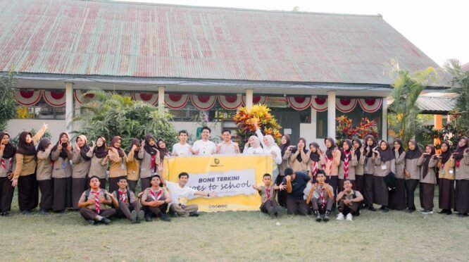 Perdana! Program Bone Terkini Goes To School Hadir di SMAN 13 Bone, Dorong Siswa Bijak Bermedia Sosial(1)