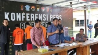 Terbongkar! Jaringan Sabu Bone Dikendalikan Admin IG @rebonecity, 265 Nomor WhatsApp Pemesan Dikantongi Polisi