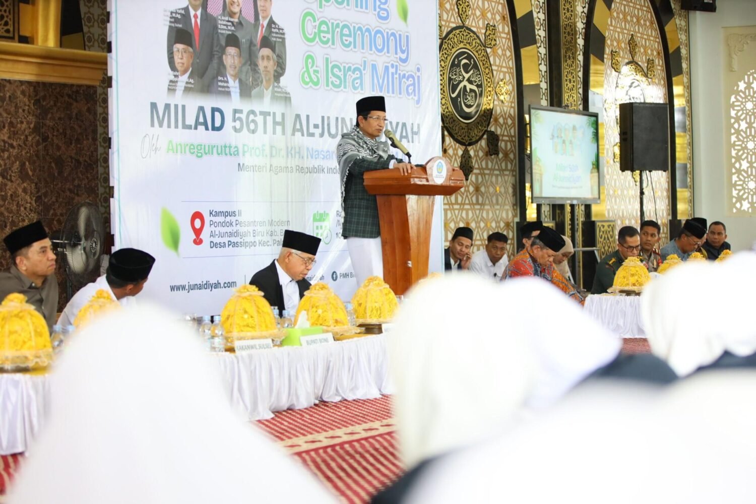 Menag Nasaruddin Umar Buka Milad ke-56 Al-Junaidiyah Biru, Isi Tausiyah Isra Mi’raj di Bone 3 Menag Nasaruddin Umar Buka Milad ke-56 Al-Junaidiyah Biru, Isi Tausiyah Isra Mi’raj di Bone