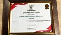 Sukses Tingkatkan Produksi Beras Di Bone, Andi Asman Dapat Penghargaan Swasembada Pangan Dari Presiden Prabowo
