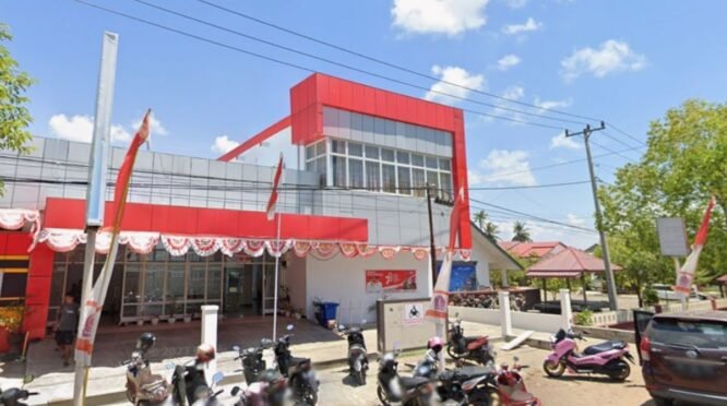 Daftar Lengkap Alamat dan Lokasi Puskesmas se-Kabupaten Bone, Tampak Depan Gedung Puskesmas Sibulue.