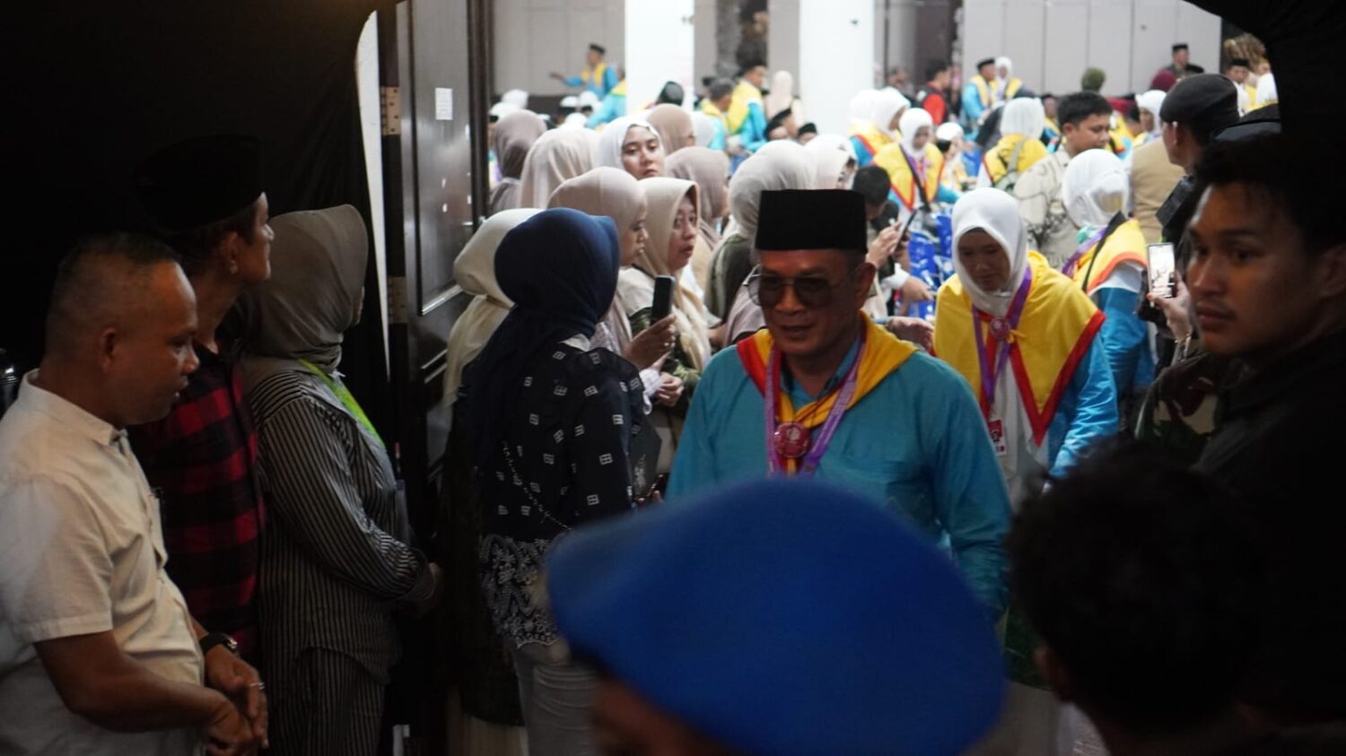 387 Jamaah Calon Haji Kloter Pertama Bone Resmi Diberangkatkan, Dilepas Dini Hari