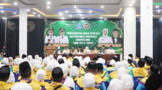 Pelepasan 387 Jamaah Calon Haji Kloter Pertama Bone tahun 2026.
