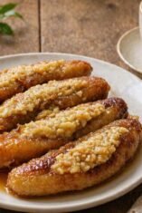 Panduan cara membuat Sanggara Talemme isian kacang karamel.