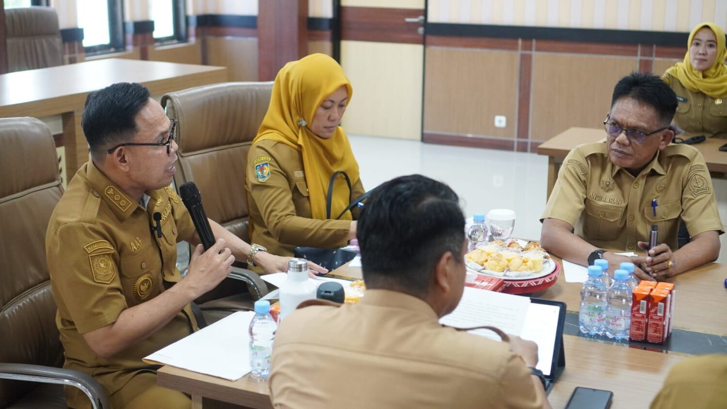 FOTO: Pemerintah Kabupaten Bone Bahas Rancangan Edaran Pembatasan Toko Modern