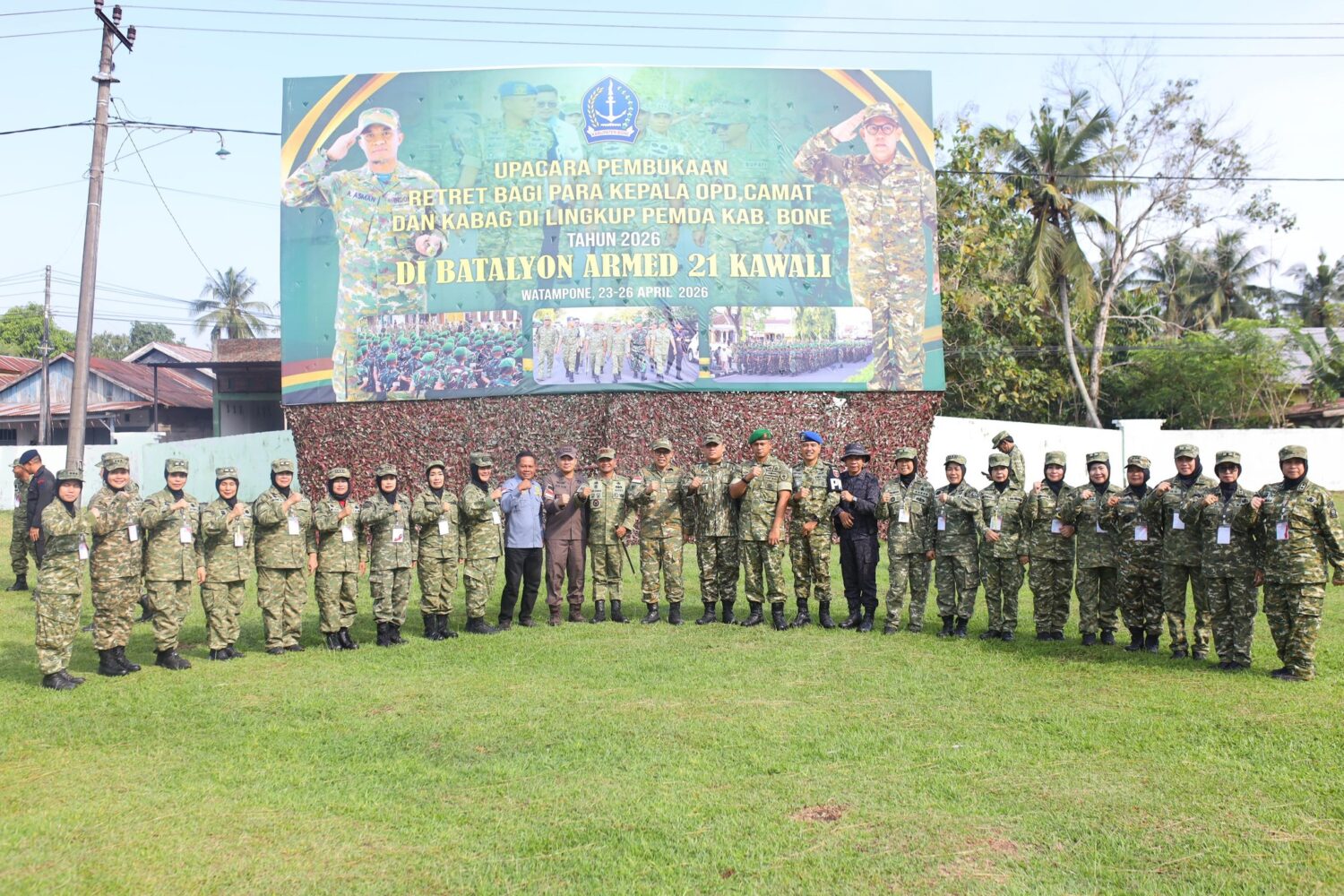Gelar Retret Pejabat di Batalyon Armed 21 Kawali, Pemkab Bone Gembleng Kedisiplinan Camat dan Pimpinan OPD