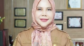 Potret Kadis Kesehatan Sulsel Dr dr Evi Mustikawati Arifin menepis terkait isu rangkap jabatan RSUD Haji.