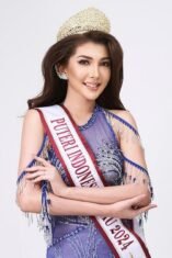Potret Jeni Rahmadial Fitri mantan finalis Puteri Indonesia Riau 2024.