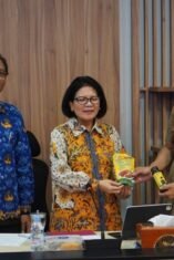 Wakil Bupati Bone Andi Akmal Pasluddin bertemu Sekretaris Kementerian UMKM RI di Jakarta.