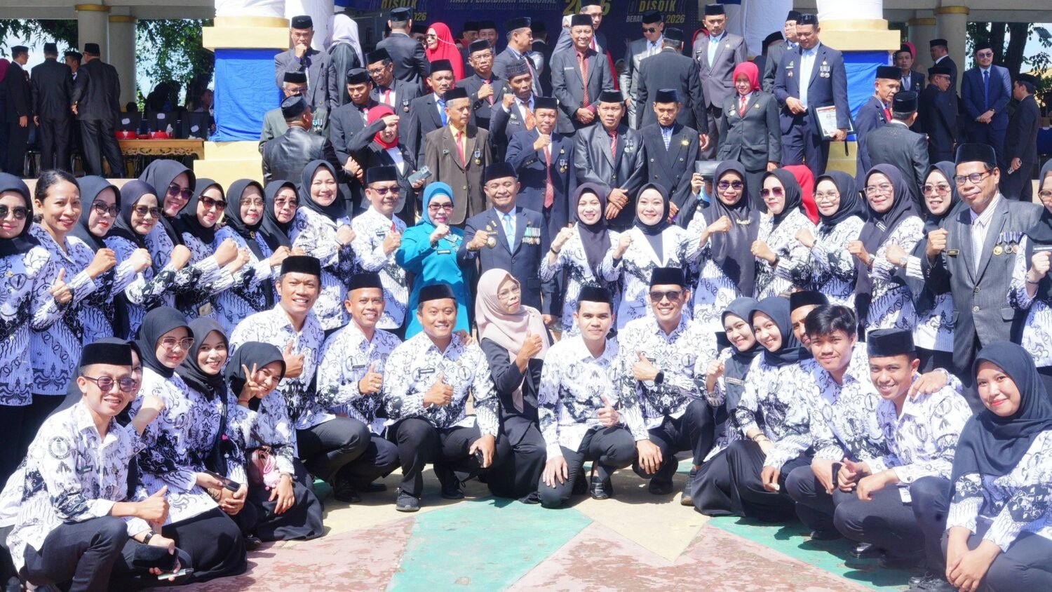 Bupati Bone Pimpin Upacara Hari Pendidikan Nasional 2026 di Lapangan Merdeka