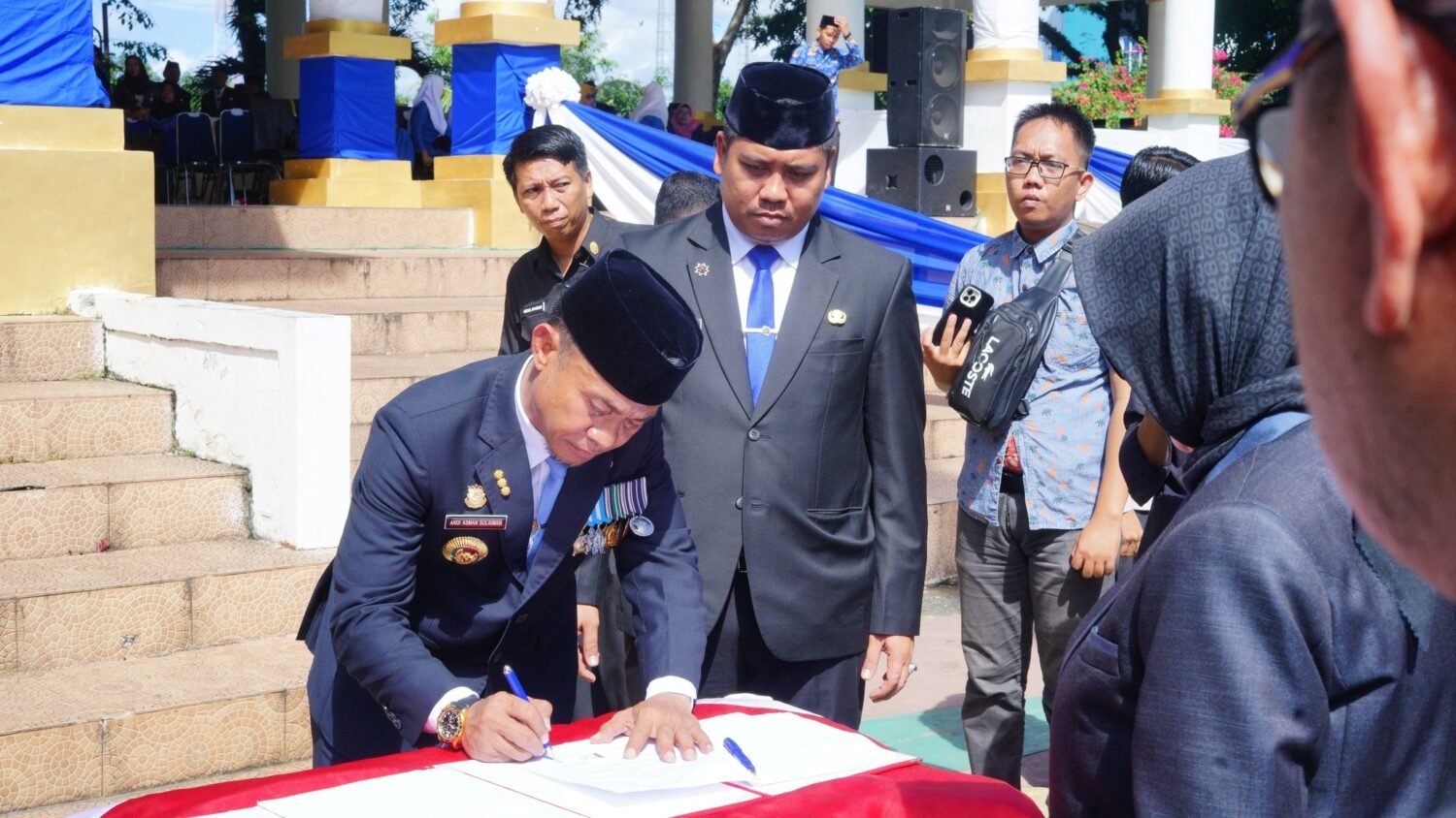 Bupati Bone Pimpin Upacara Hari Pendidikan Nasional 2026 di Lapangan Merdeka
