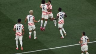 Selebrasi pemain Amerika Serikat setelah mencetak gol ke gawang Paraguay pada pertandingan Piala Dunia 2026 di Los Angeles Stadium.