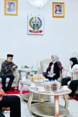Fatmawati Rusdi menerima pengurus LPPD Sulsel dalam audiensi membahas persiapan kontingen Pesparawi Sulsel menuju ajang nasional di Manokwari.