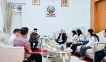 Fatmawati Rusdi menerima pengurus LPPD Sulsel dalam audiensi membahas persiapan kontingen Pesparawi Sulsel menuju ajang nasional di Manokwari.