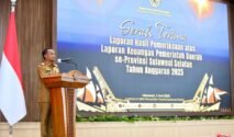 Bupati Bone Andi Asman Sulaiman memberikan sambutan pada acara penyerahan LHP LKPD Tahun Anggaran 2025 di Auditorium BPK Sulawesi Selatan, Makassar.