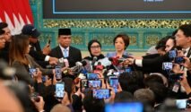 Nanik S. Deyang memberikan pernyataan kepada wartawan usai pelantikan sebagai Kepala Badan Gizi Nasional (BGN) di Istana Negara, Jakarta.