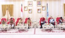 Bupati Bone Andi Asman Sulaiman mengikuti exit meeting pemeriksaan kinerja RSUD Tenriawaru bersama Tim BPK RI.