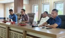 Wakil Bupati Bone Andi Akmal Pasluddin memimpin rapat persiapan PORPROV XVIII Sulawesi Selatan di Kantor Bupati Bone, Kamis 1 Oktober 2026.